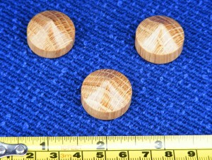 3 x 23mm oak isolation feet